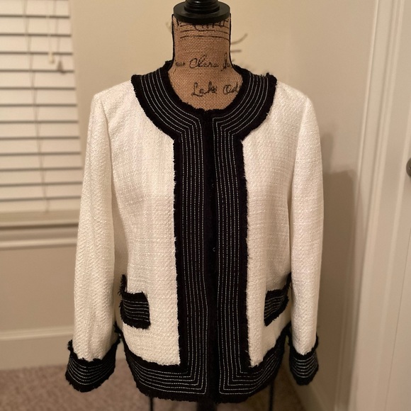 Ann Taylor Jackets & Blazers - Tweed black/white jacket with contrast stitching detail